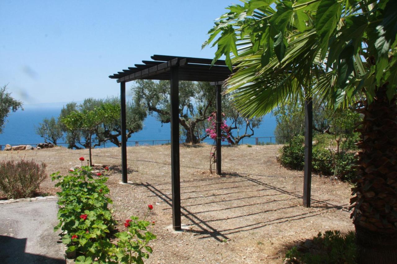 הוילה קלמאטה Sea And Mountain View מראה חיצוני תמונה