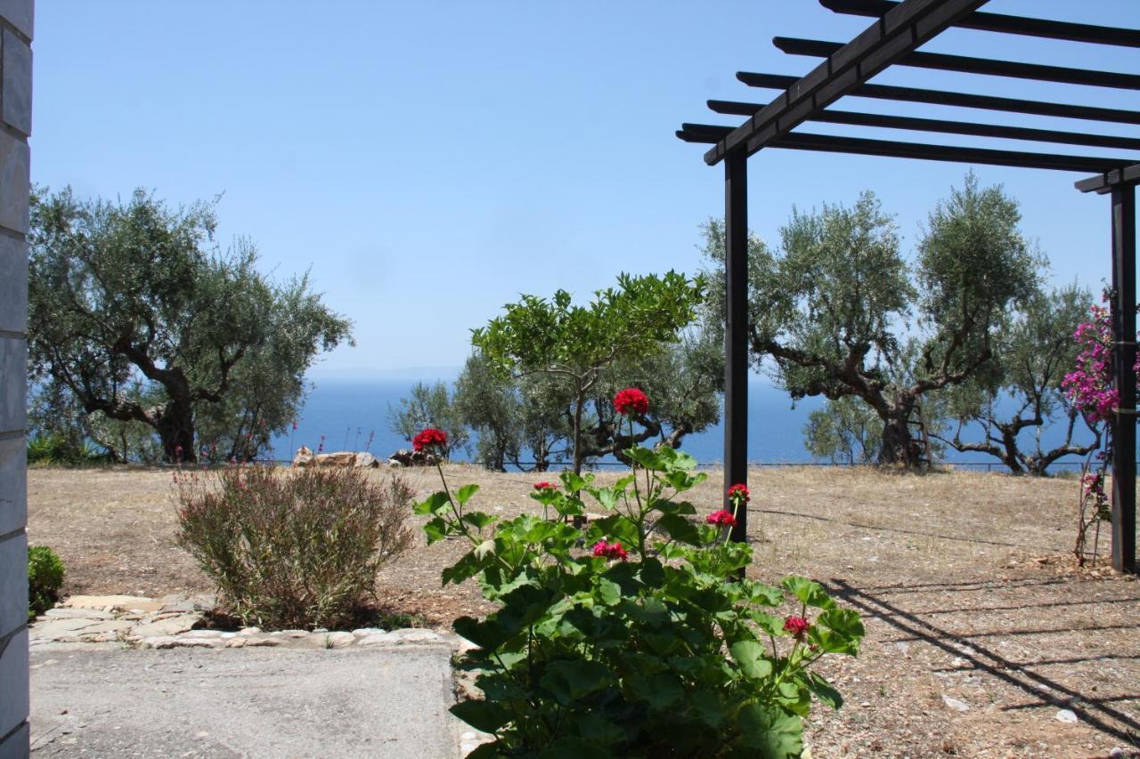 הוילה קלמאטה Sea And Mountain View מראה חיצוני תמונה